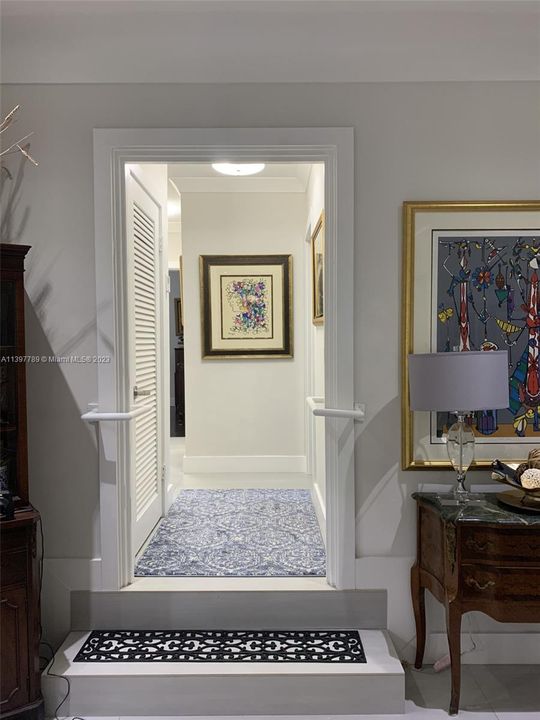 Recently Sold: $1,825,000 (3 beds, 2 baths, 2151 Square Feet)