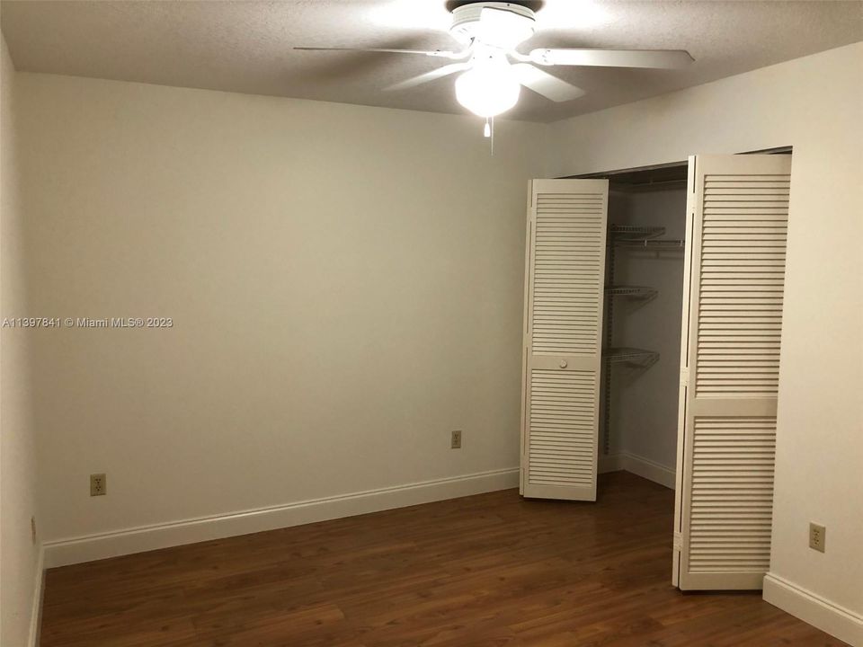 最近租的: $3,300 (3 贝兹, 2 浴室, 1359 平方英尺)