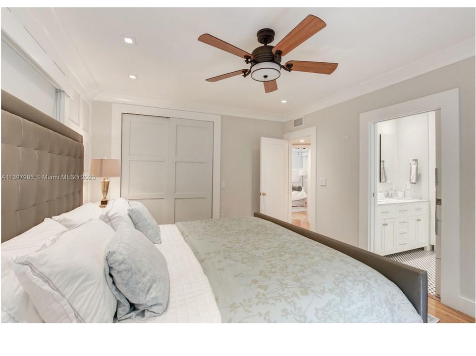 Recently Sold: $1,550,000 (3 beds, 2 baths, 1504 Square Feet)