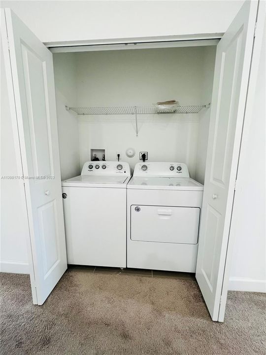 Recently Rented: $3,200 (3 beds, 2 baths, 1618 Square Feet)
