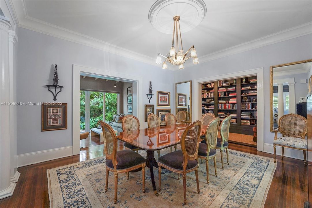 Recently Sold: $1,980,000 (3 beds, 3 baths, 2612 Square Feet)