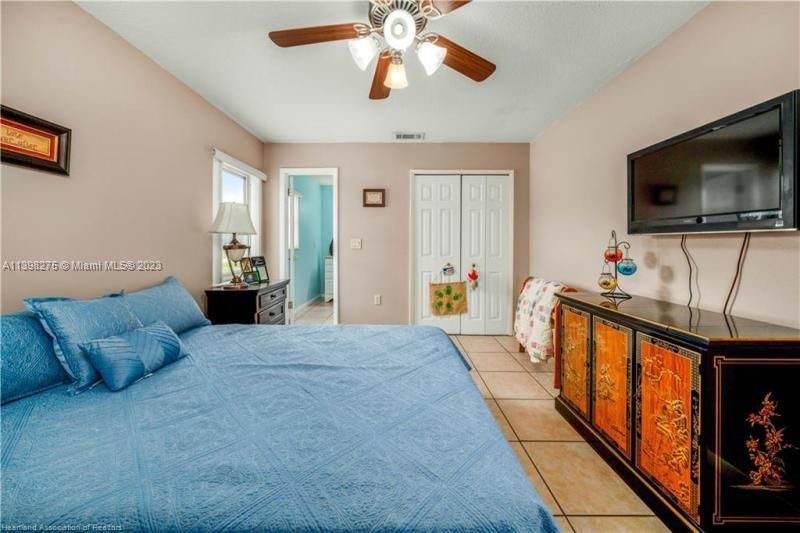 Bedroom#1 with own bathroom