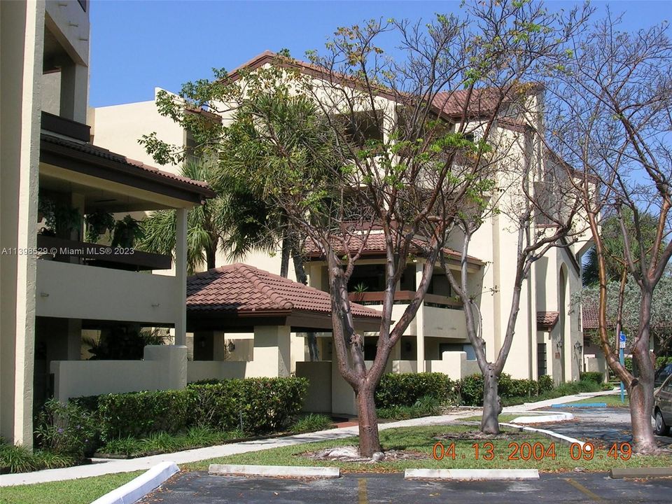 Недавно арендовано: $2,400 (0 спален, 0 ванн, 1200 Квадратных фут)