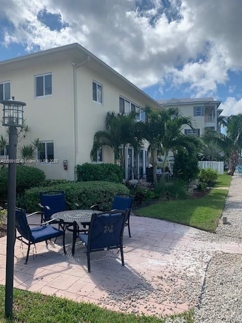 Recently Sold: $6,750,000 (0 beds, 0 baths, 0 Square Feet)