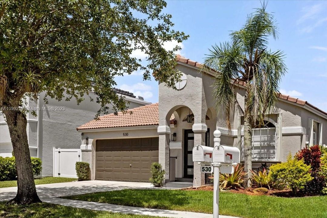 Recently Sold: $630,000 (3 beds, 2 baths, 1582 Square Feet)