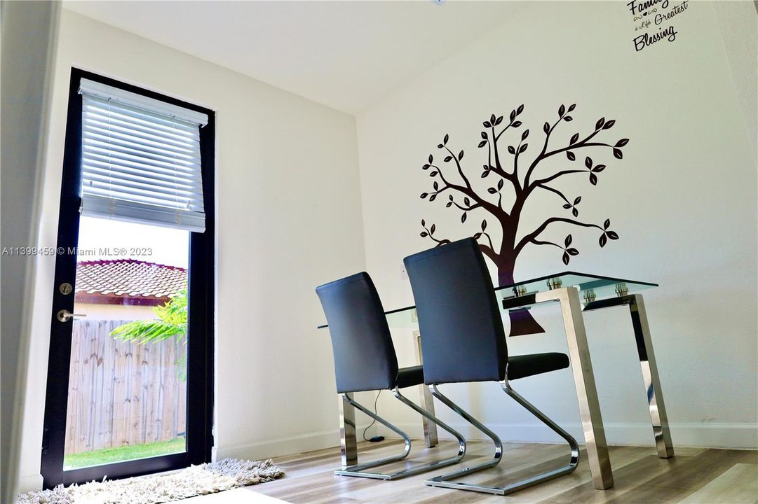 Entrance hall Efficency