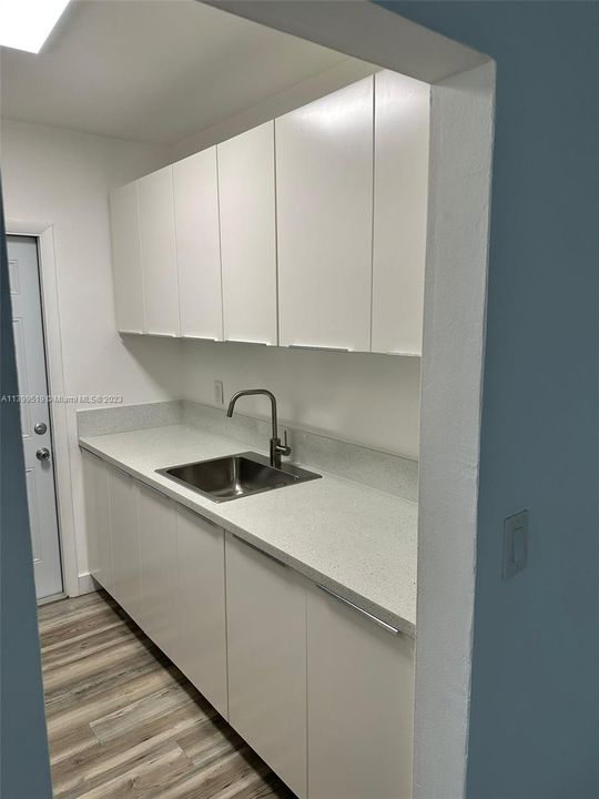 Recently Rented: $2,000 (1 beds, 1 baths, 750 Square Feet)