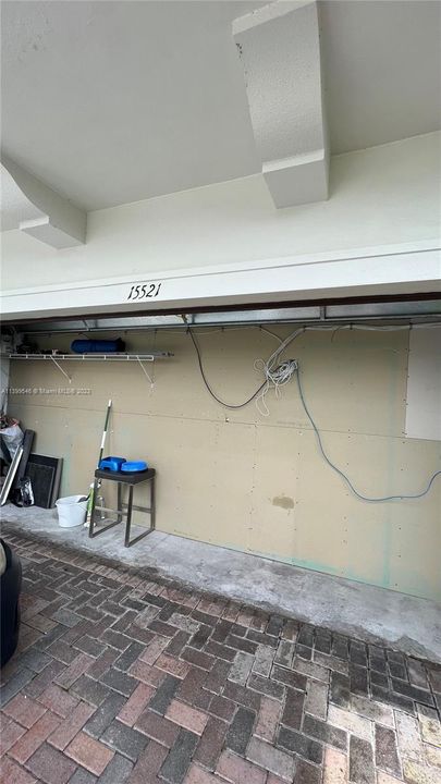 Recently Sold: $799,000 (6 beds, 3 baths, 2626 Square Feet)