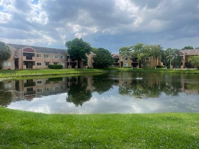 Недавно арендовано: $1,600 (1 спален, 1 ванн, 770 Квадратных фут)