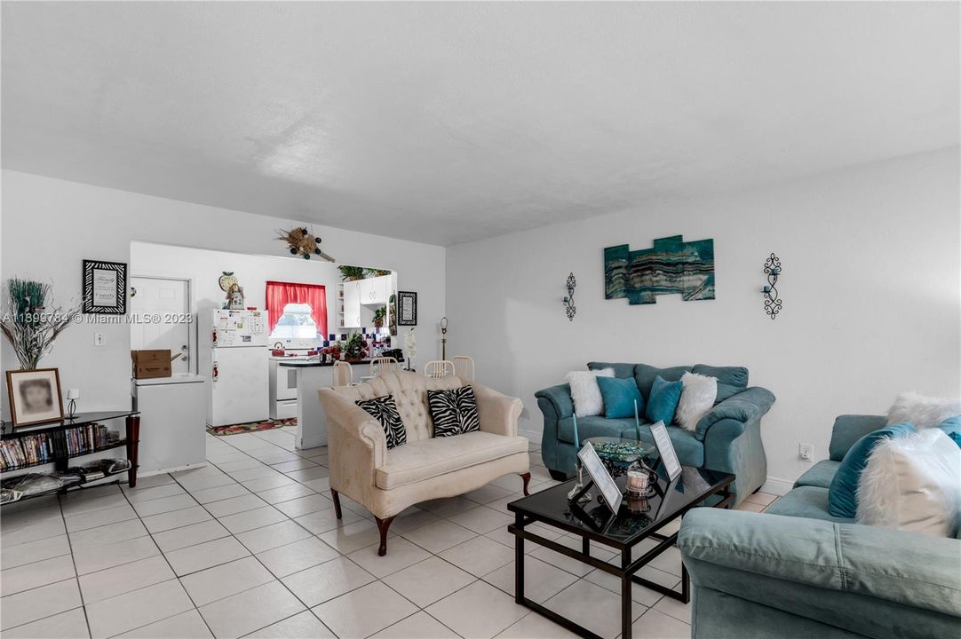 Recently Sold: $599,995 (0 beds, 0 baths, 1736 Square Feet)