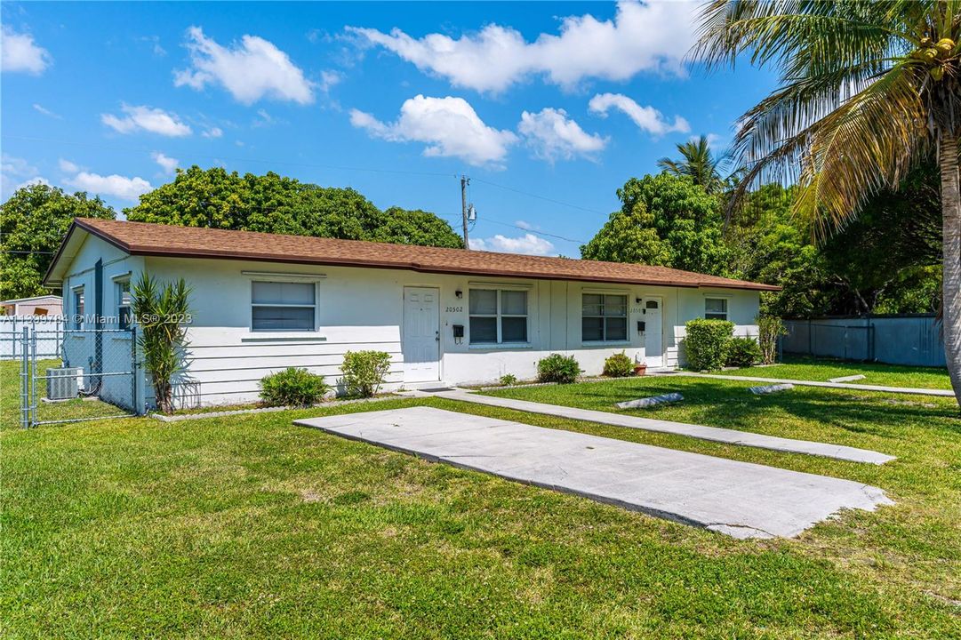 Recently Sold: $599,995 (0 beds, 0 baths, 1736 Square Feet)