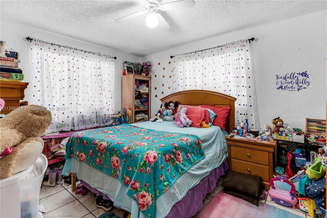 Recently Sold: $599,995 (0 beds, 0 baths, 1736 Square Feet)