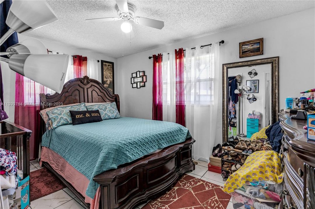 Recently Sold: $599,995 (0 beds, 0 baths, 1736 Square Feet)