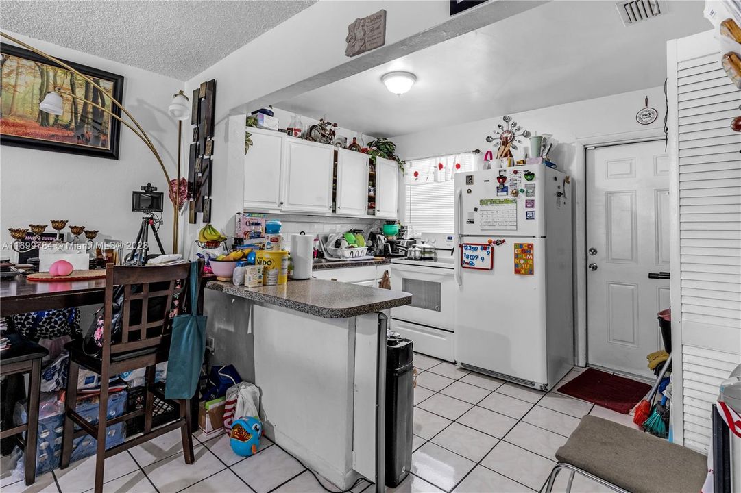 Recently Sold: $599,995 (0 beds, 0 baths, 1736 Square Feet)