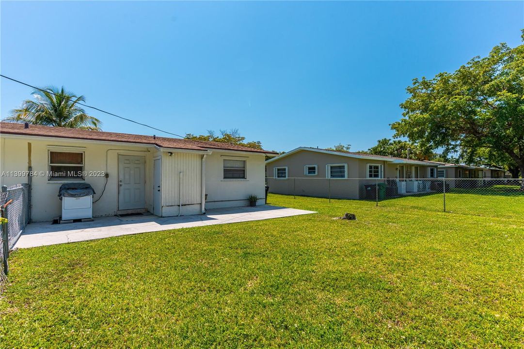 Recently Sold: $599,995 (0 beds, 0 baths, 1736 Square Feet)