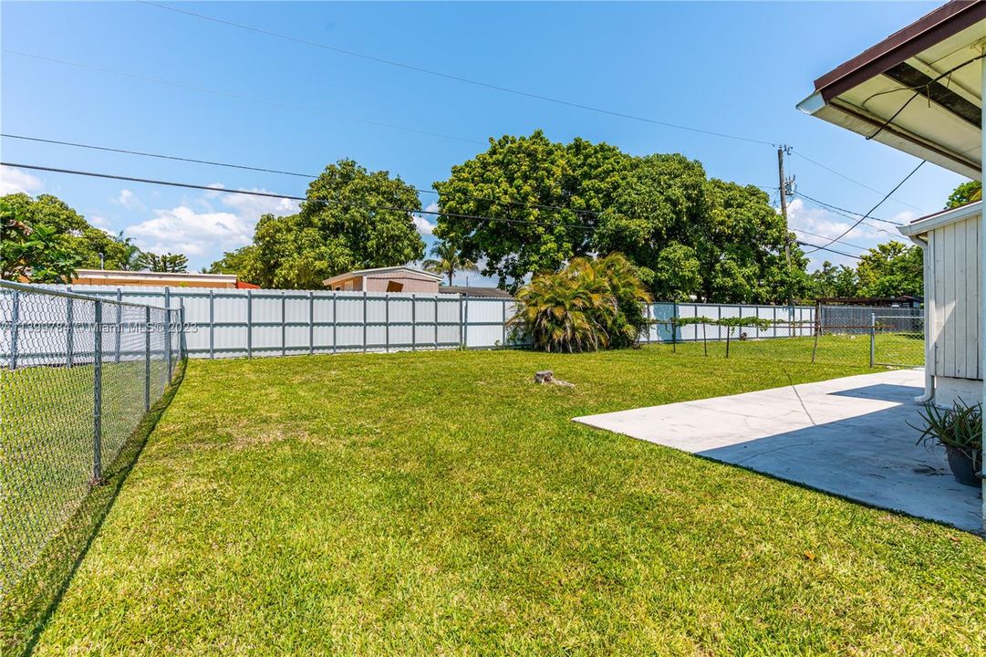 Recently Sold: $599,995 (0 beds, 0 baths, 1736 Square Feet)