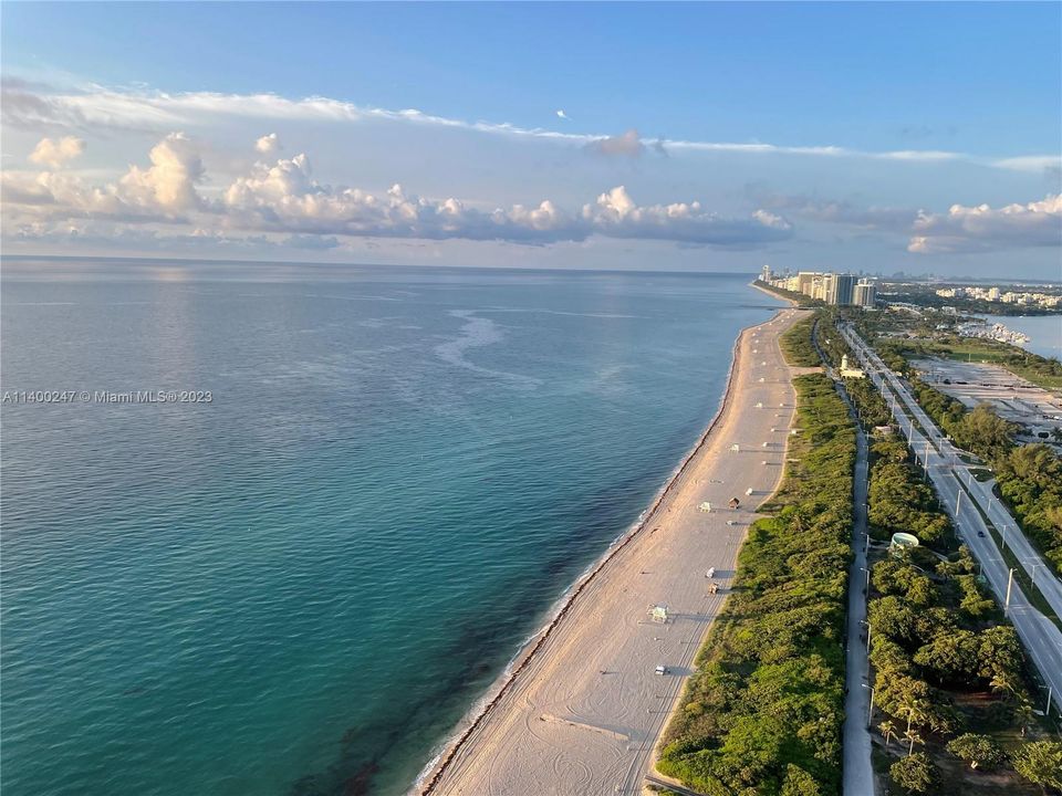 Recently Rented: $26,000 (3 beds, 4 baths, 3080 Square Feet)