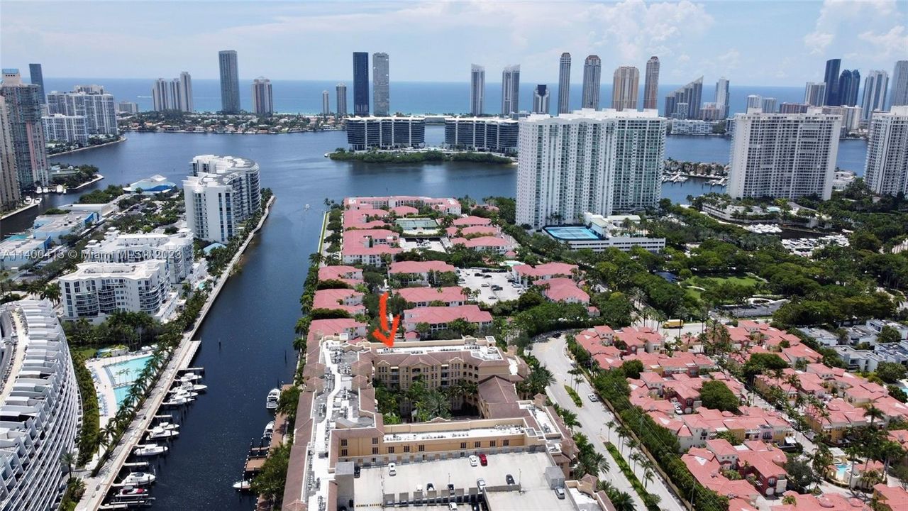 Recently Sold: $490,000 (2 beds, 2 baths, 1167 Square Feet)