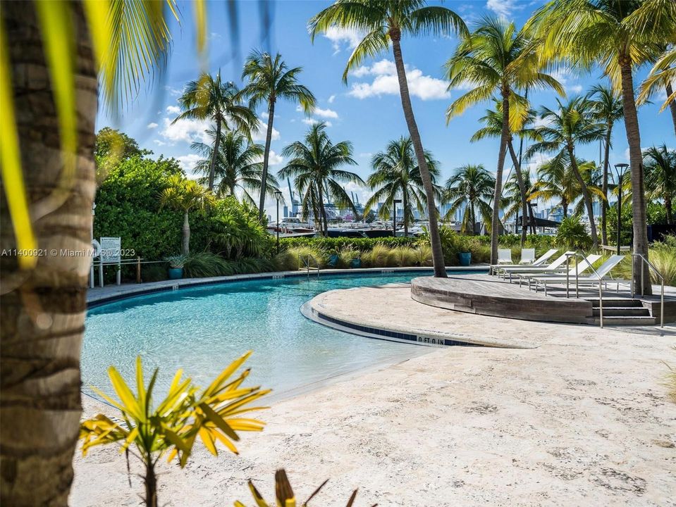 Recientemente alquilado: $15,000 (3 camas, 2 baños, 2008 Pies cuadrados)