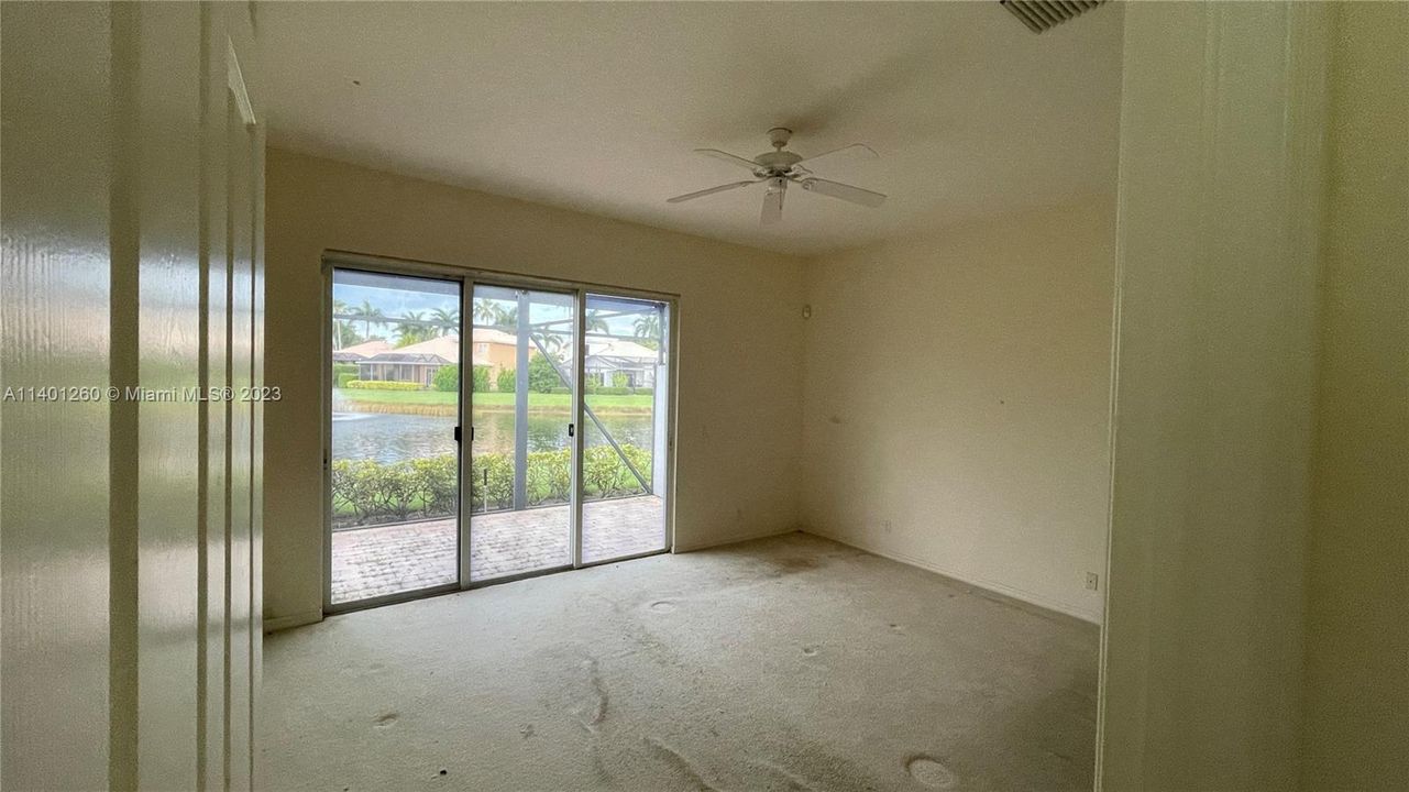 Principal Bedroom (downstairs)