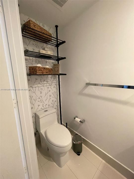 For Rent: $4,000 (1 beds, 1 baths, 621 Square Feet)