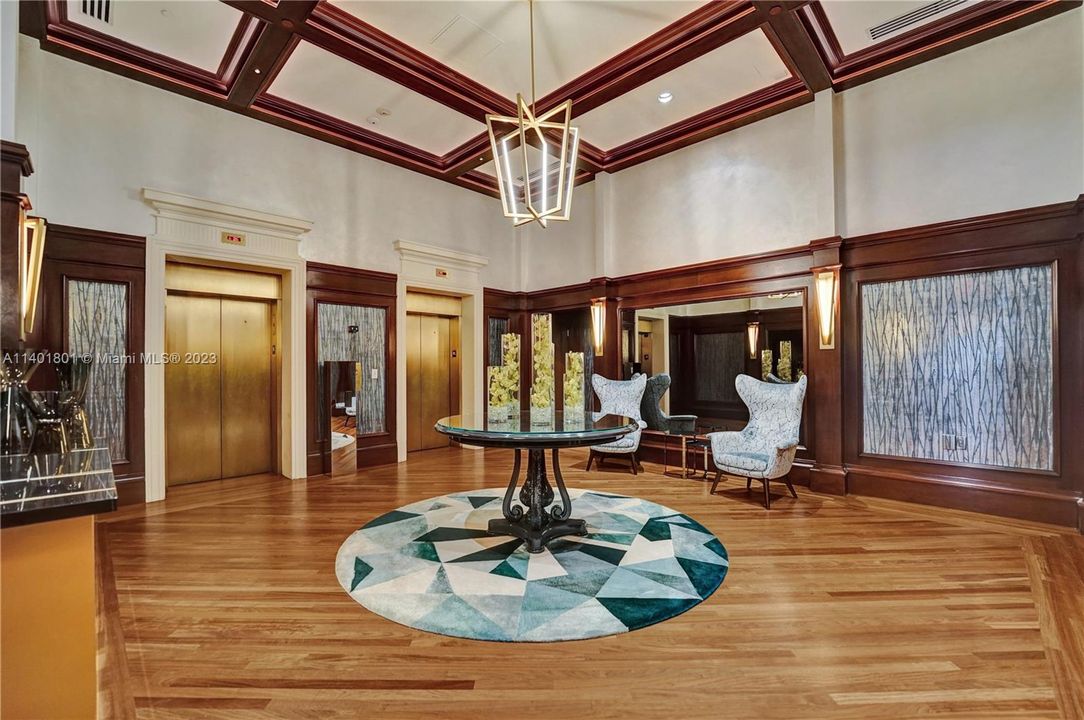 Recently Sold: $3,500,000 (3 beds, 4 baths, 2736 Square Feet)