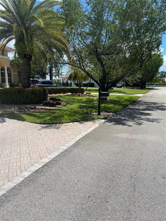 Recently Sold: $1,499,000 (5 beds, 3 baths, 3840 Square Feet)