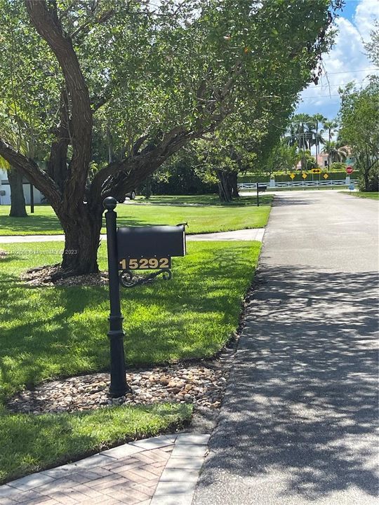 Recently Sold: $1,499,000 (5 beds, 3 baths, 3840 Square Feet)