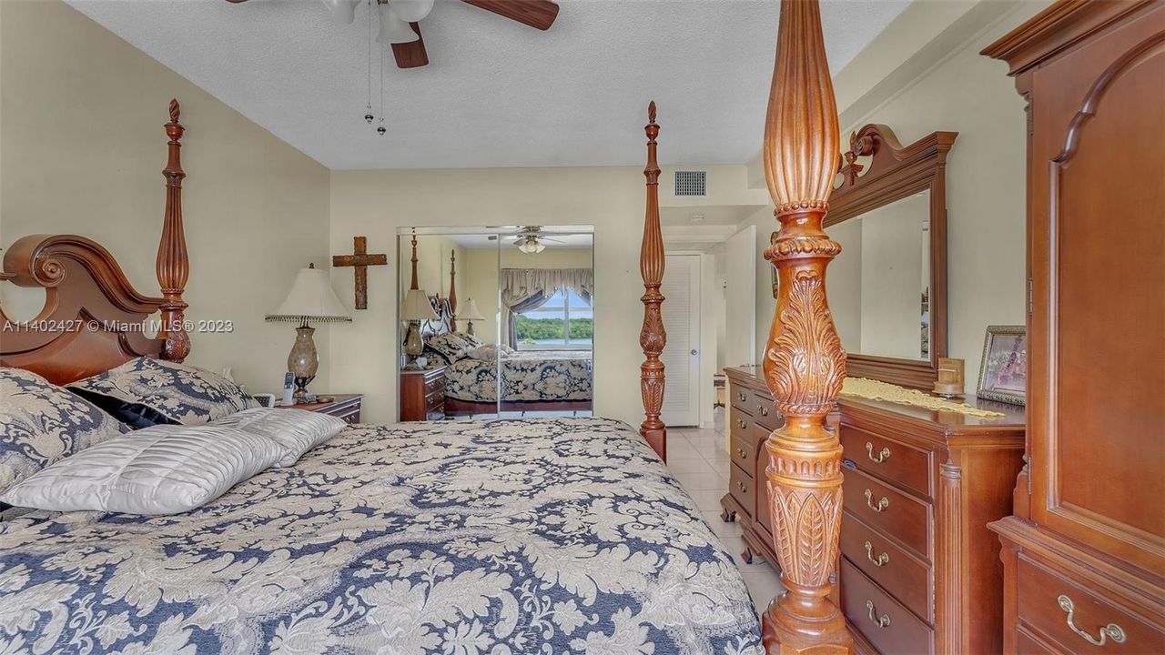 Vendido Recientemente: $272,000 (1 camas, 1 baños, 705 Pies cuadrados)