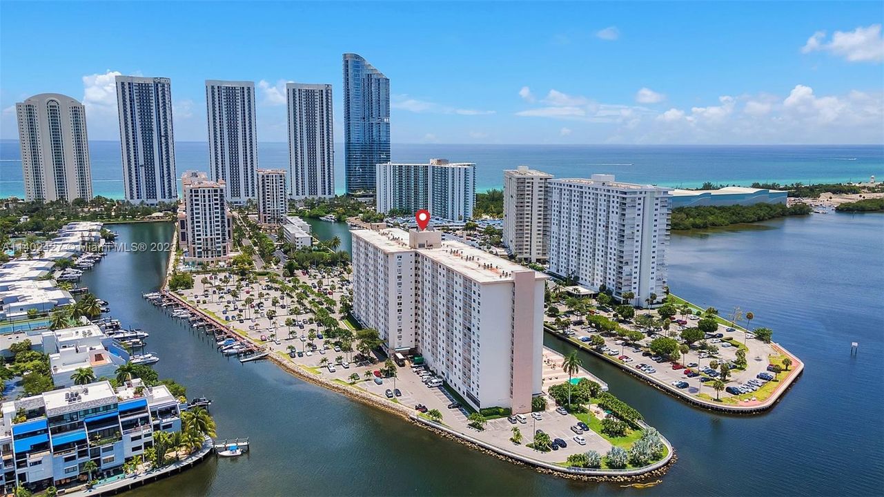 Vendido Recientemente: $272,000 (1 camas, 1 baños, 705 Pies cuadrados)