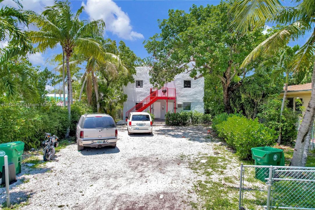 Недавно продано: $675,000 (0 спален, 0 ванн, 1518 Квадратных фут)