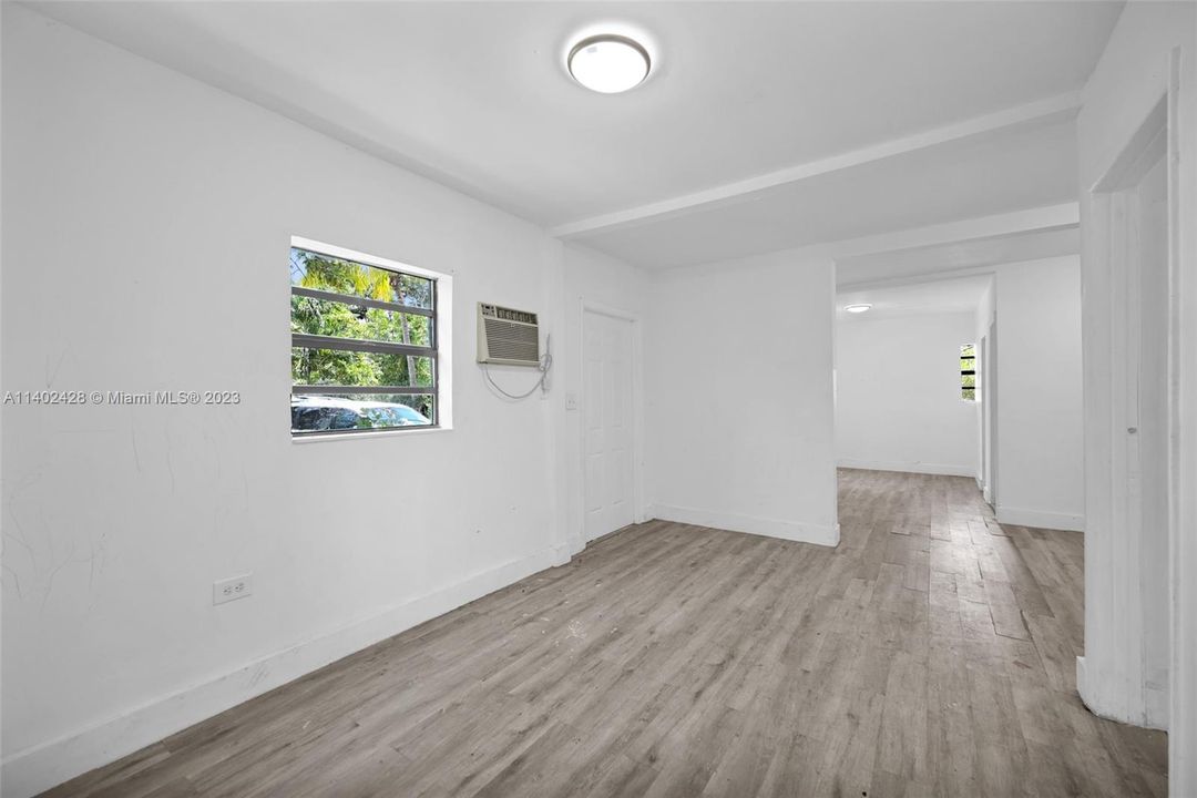 Недавно продано: $675,000 (0 спален, 0 ванн, 1518 Квадратных фут)