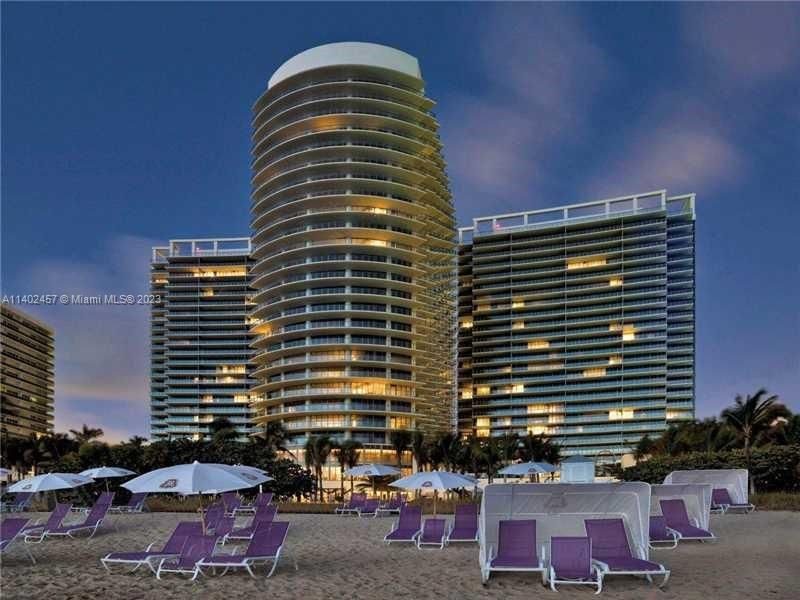 Recently Sold: $4,400,000 (2 beds, 2 baths, 1685 Square Feet)