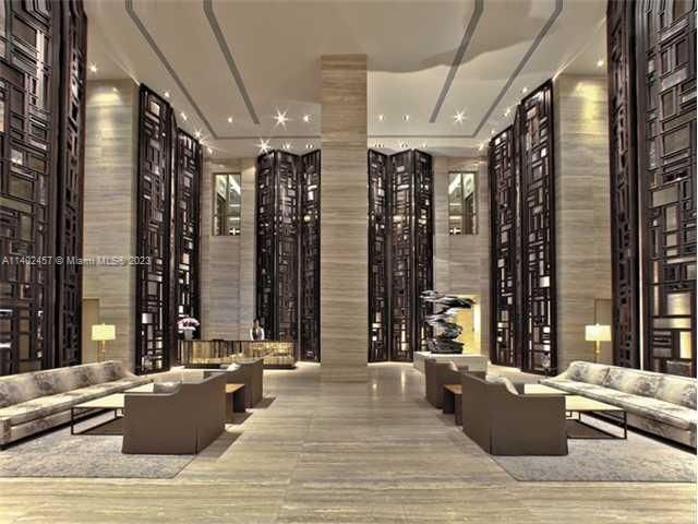 Recently Sold: $4,400,000 (2 beds, 2 baths, 1685 Square Feet)