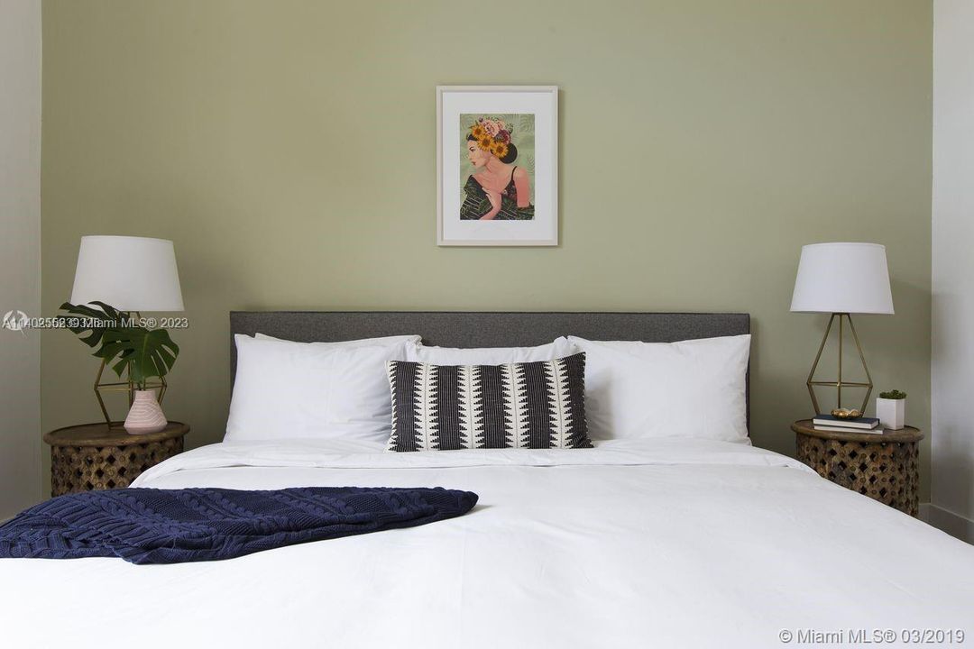 Recently Rented: $2,700 (2 beds, 2 baths, 1130 Square Feet)