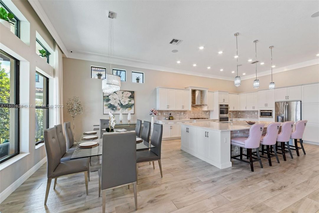 Recently Sold: $1,375,000 (4 beds, 3 baths, 3287 Square Feet)