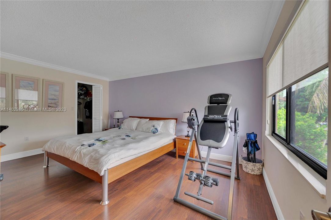 Vendido Recientemente: $550,000 (2 camas, 2 baños, 1578 Pies cuadrados)