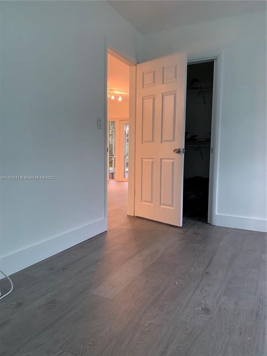 Recently Rented: $3,350 (3 beds, 2 baths, 1378 Square Feet)