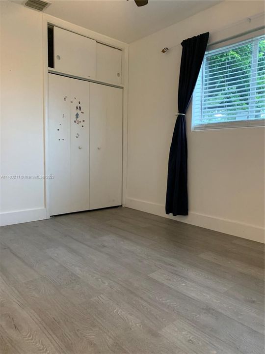 Recently Rented: $3,350 (3 beds, 2 baths, 1378 Square Feet)