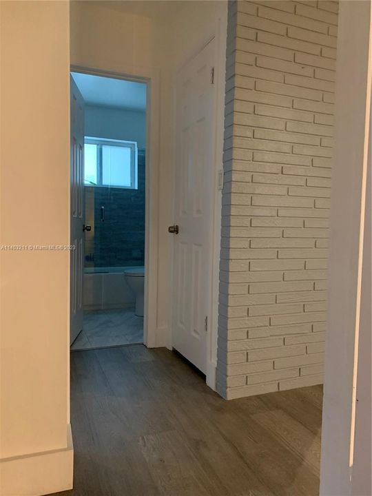 Recently Rented: $3,350 (3 beds, 2 baths, 1378 Square Feet)