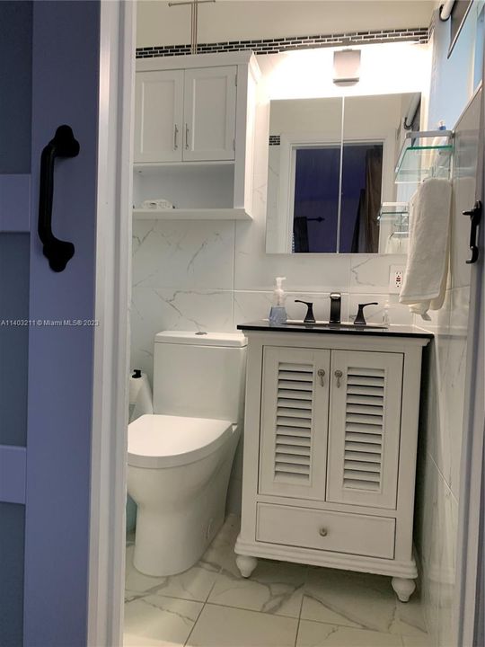 Recently Rented: $3,350 (3 beds, 2 baths, 1378 Square Feet)