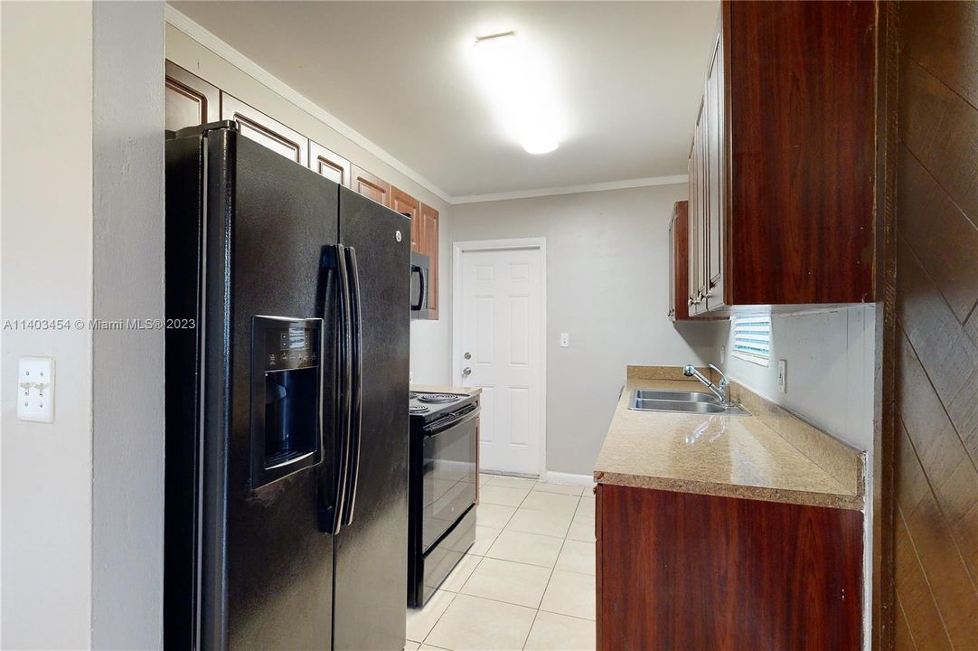 Recently Sold: $409,900 (3 beds, 1 baths, 1133 Square Feet)