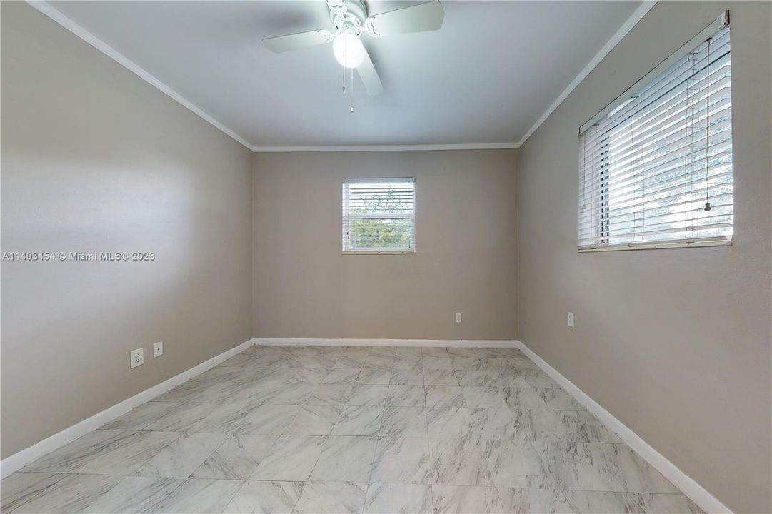 Recently Sold: $409,900 (3 beds, 1 baths, 1133 Square Feet)