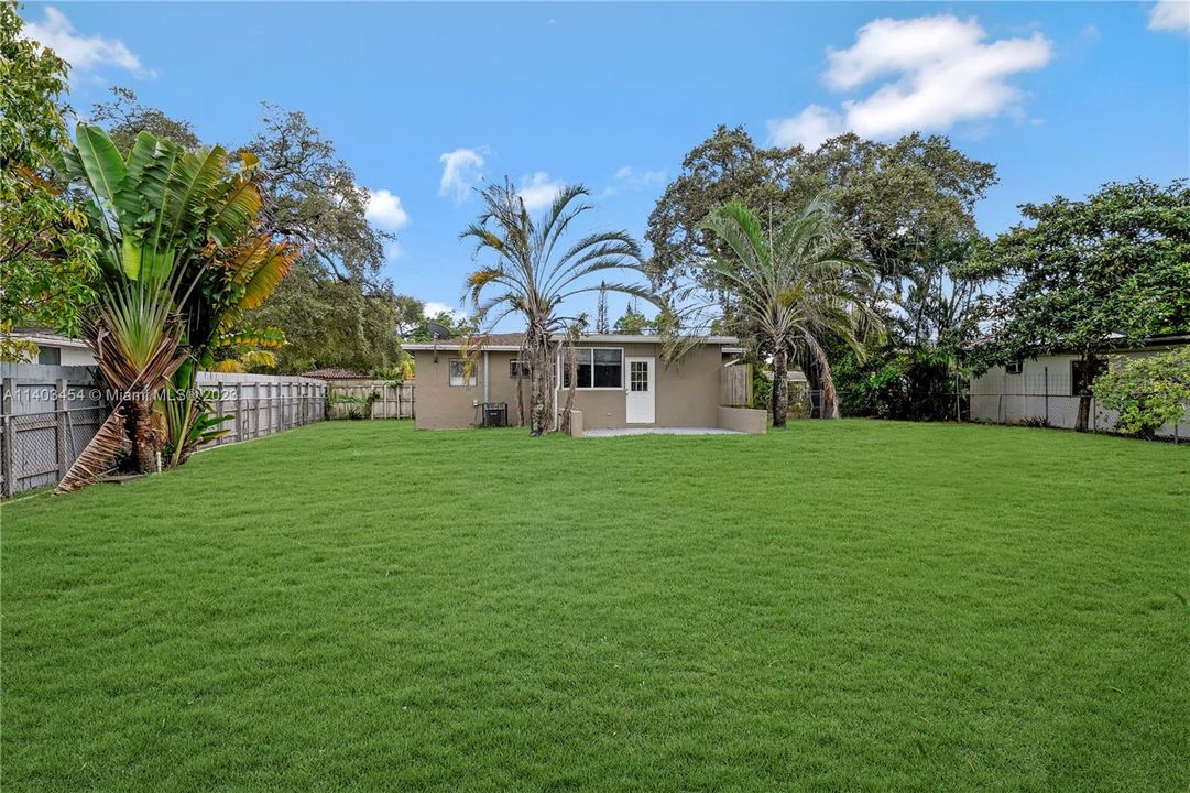Recently Sold: $409,900 (3 beds, 1 baths, 1133 Square Feet)