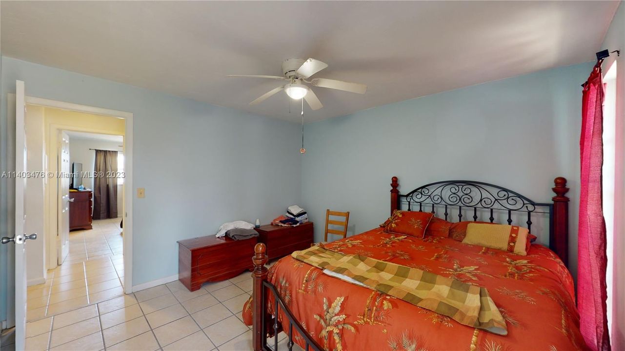 Recently Sold: $669,900 (0 beds, 0 baths, 2012 Square Feet)