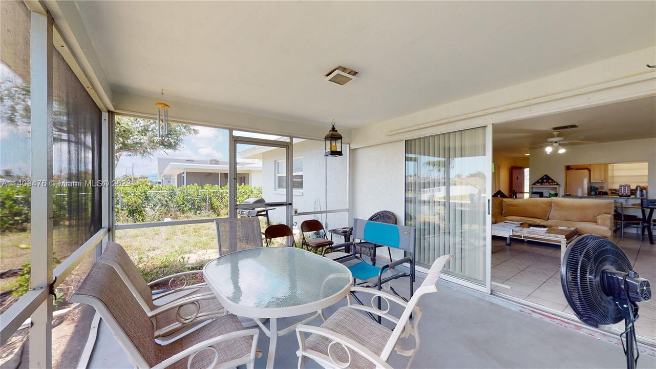 Recently Sold: $669,900 (0 beds, 0 baths, 2012 Square Feet)