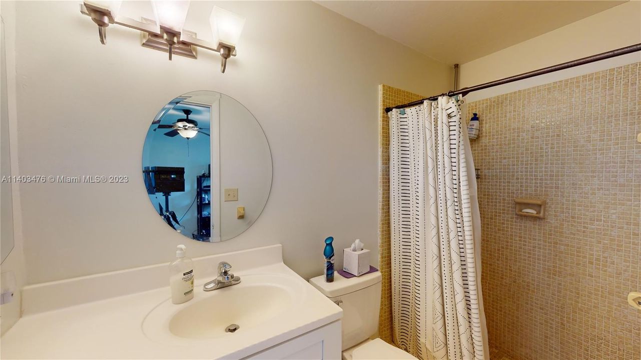 Recently Sold: $669,900 (0 beds, 0 baths, 2012 Square Feet)