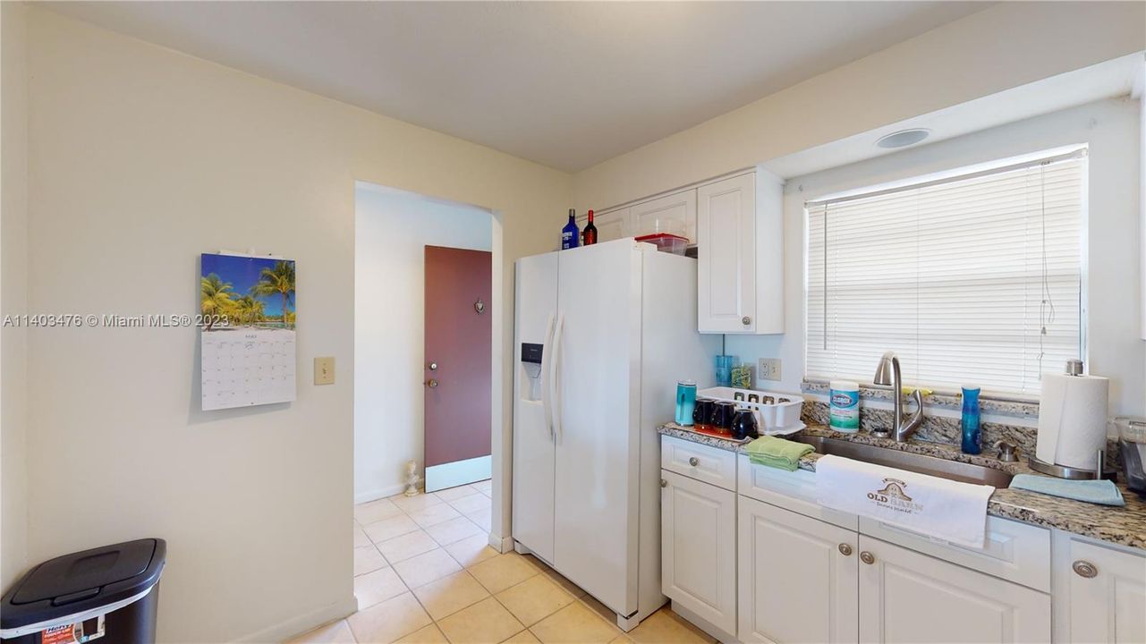 Recently Sold: $669,900 (0 beds, 0 baths, 2012 Square Feet)