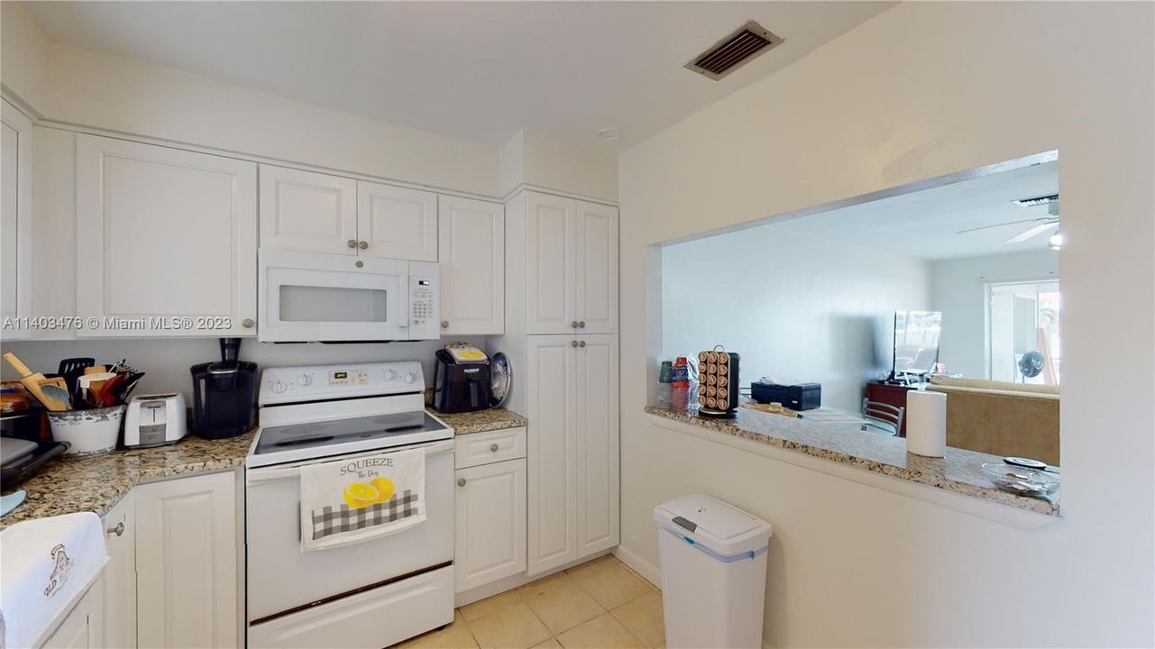 Recently Sold: $669,900 (0 beds, 0 baths, 2012 Square Feet)