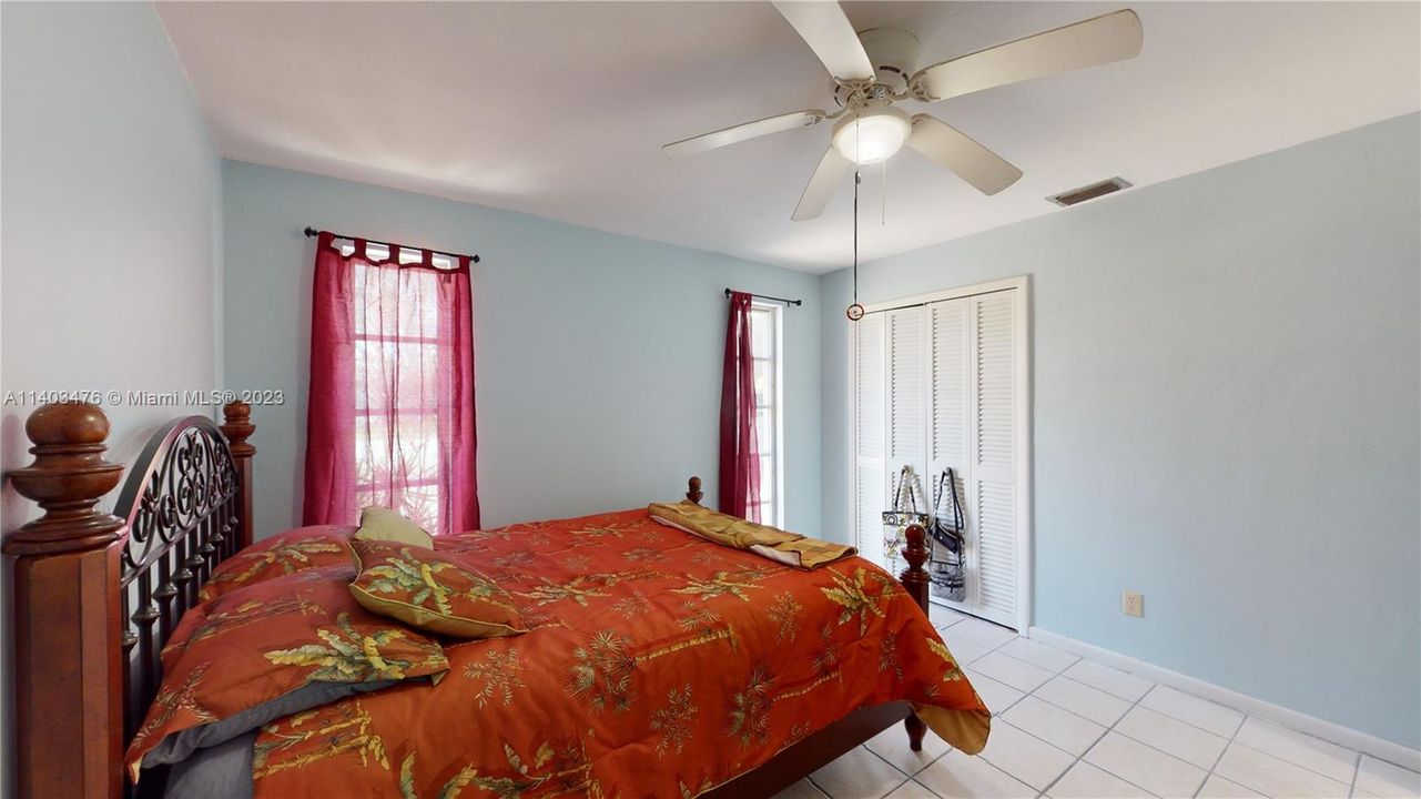 Recently Sold: $669,900 (0 beds, 0 baths, 2012 Square Feet)